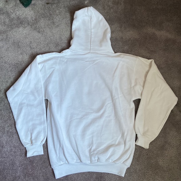 Disney sweatshirt - Picture 3 of 4